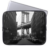 MANHATTAN BRIDGE LAPTOPSCHUTZHÜLLE (Vorderseite)