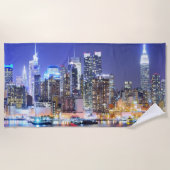 Manhattan Gebäude Strandtuch (Vorderseite)