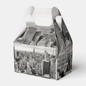 Manhattan, New York (Schwarz-Weiß-Panorama) Geschenkschachtel (Rückseite)