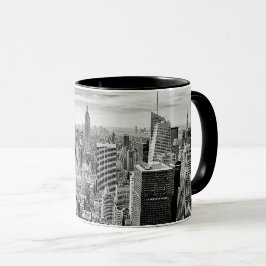 Manhattan, New York (Schwarz-Weiß-Panorama) Tasse (VorderseiteRechts)