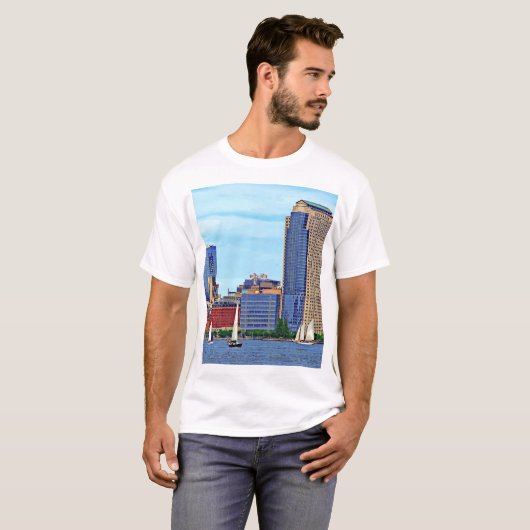 Manhattan NY - Drei Boote von Manhattan Skyline T-Shirt (Vorne ganz)