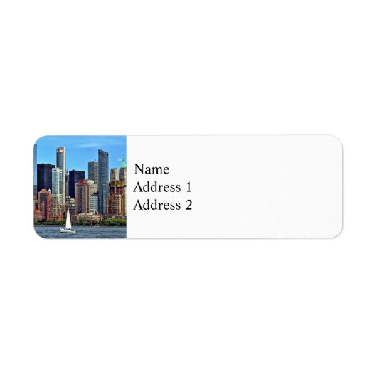Manhattan NY - Sailboat By Manhattan Skyline (Vorne)