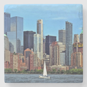 Manhattan NY - Sailboat By Manhattan Skyline Steinuntersetzer