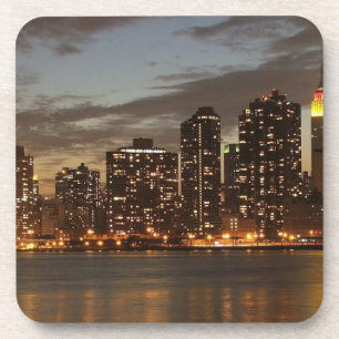 Manhattan Skycrapers bei Nacht Getränkeuntersetzer