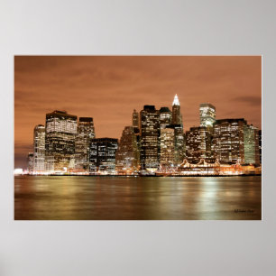 Manhattan-Skyline an den Nachtlichtern, New York Poster