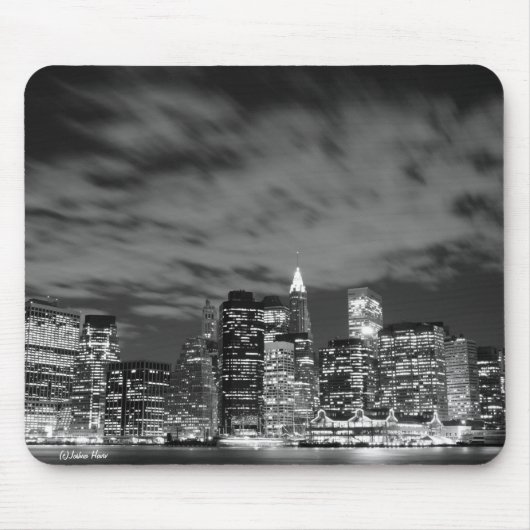 Manhattan-Skyline an den Nachtlichtern, NYC Mousepad (Vorne)