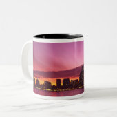 Manhattan Skyline und Hudson River, New York, Zweifarbige Tasse (Vorderseite Links)