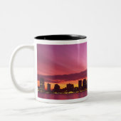Manhattan Skyline und Hudson River, New York, Zweifarbige Tasse (Links)
