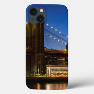 Manhattan und Brooklyn-Brücke an der Dämmerung Case-Mate iPhone Hülle