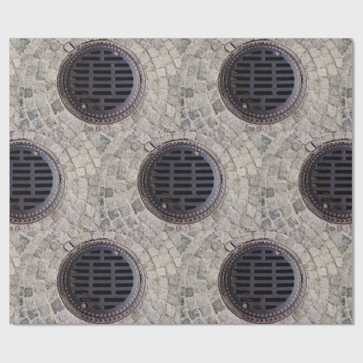 Manhole-Abdeckung und Kopfsteinpflasterstraße Geschenkpapier (Flach)