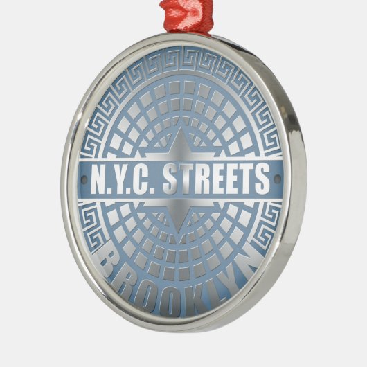 Manhole Cover Brooklyn Blue Silbernes Ornament (Links)