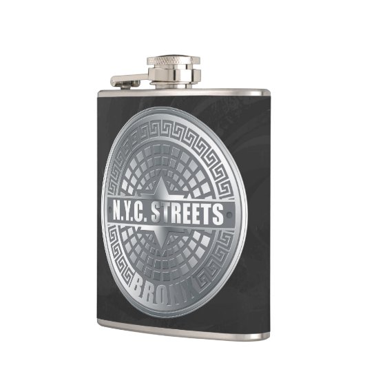 Manhole Covers Bronx Flachmann (Links)