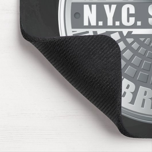Manhole Covers Bronx Mousepad (Ecke)