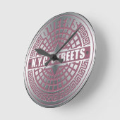 Manhole Covers Queens Runde Wanduhr (Winkel)