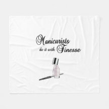 Maniküre machen es mit Finesse