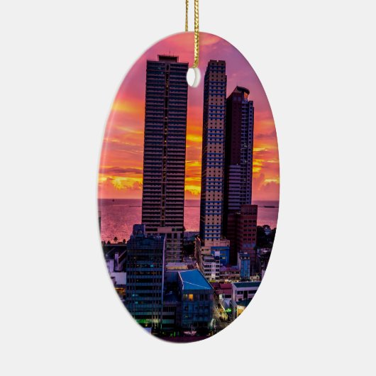 Manila Philippines Skyline Keramik Ornament (Rechts)