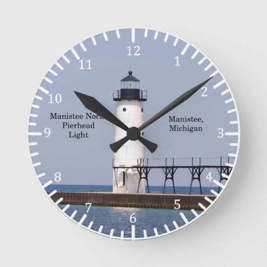 Manistee North Pierhead Light clock Runde Wanduhr (Vorderseite)