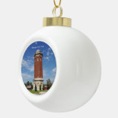 Manistique Water Tower Ball oder Schneeflocke Keramik Kugel-Ornament (Rechts)