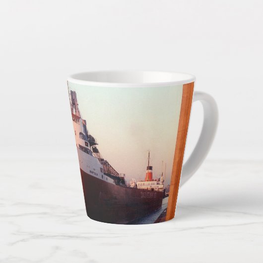 Manitoulin CSL Latte Tasse (Rechte Ecke)