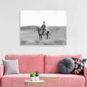 Mann am Pferd mit Slain Antelope Fotografie Leinwanddruck (Insitu (Wohnzimmer))