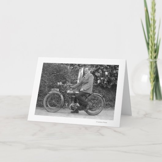 Mann auf dem alten B.S.A. Motorrad Karte (Vorderseite)