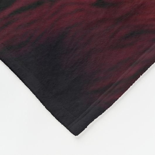 Mann auf der Bärenruge Fleecedecke (Ecke)