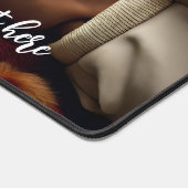 Mann auf der Bärenruge Schreibtischunterlage (Ecke)