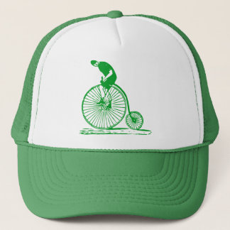 Mann auf einem Penny Farthing - Grass Green Truckerkappe