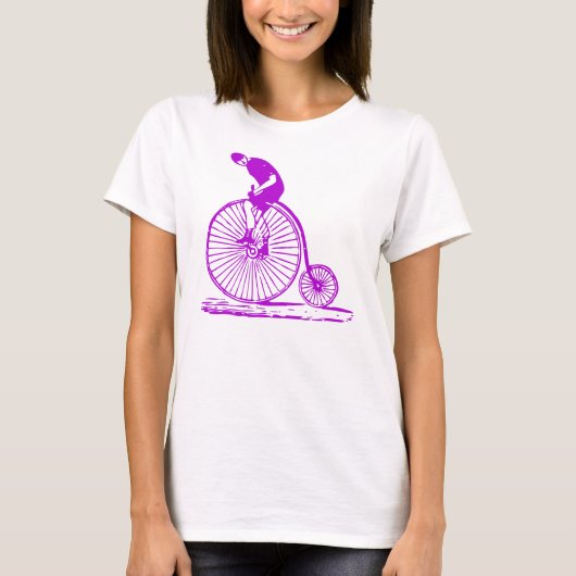 Mann auf einem Penny Farthing - Lila T-Shirt (Vorderseite)