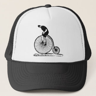 Mann auf einem Penny Farthing - Schwarz Truckerkappe