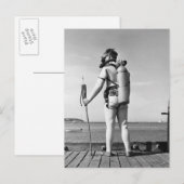 Mann auf Pier stehend Postkarte (Vorne/Hinten)