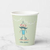 Mann auf Rollerskates Pappbecher (Vorderseite)