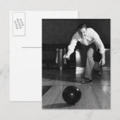Mann beim Bowling Postkarte (Vorne/Hinten)