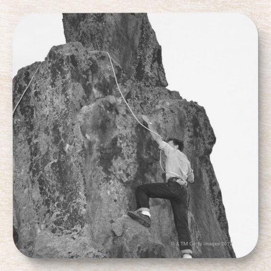 Mann beim Klettersteigen Untersetzer (Vorderseite)