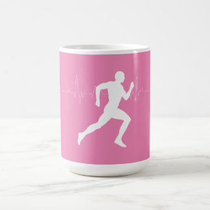 Mann, der die Silhouette der Läufer auf rosa Hinte Kaffeetasse