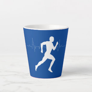 Mann, der die Silhouette von Läufern auf blauem Hi Milchtasse