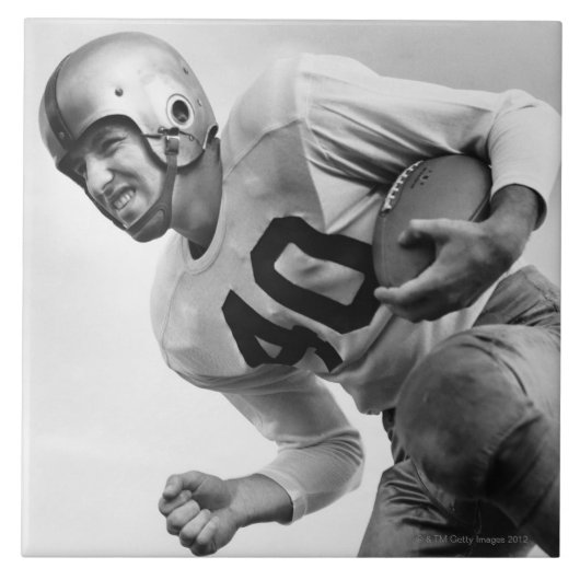 Mann, der Fußball 3 spielt Fliese (Vorderseite)