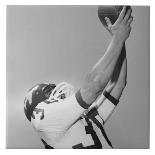 Mann, der Fußball spielt Fliese (Vorderseite)