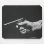 Mann, der Gewehr hält Mousepad (Vorne)