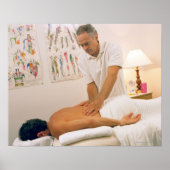 Mann, der Massage erhält Poster (Vorne)
