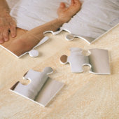 Mann, der Massage erhält Puzzle (Seite)