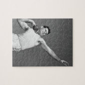 Mann, der Shotput wirft Puzzle (Horizontal)
