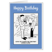 Mann, der sich im Pub akkupuncturiert (Vorne)