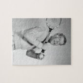 Mann, der Tennis-Schläger hält Puzzle (Horizontal)