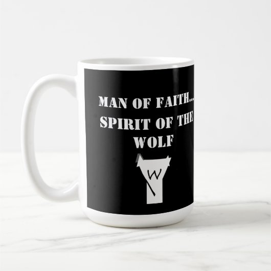 Mann des Glaubens ... Geist des Wolfes SHIRT Kaffeetasse (Links)