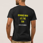 MANN FASST DIE SONNE T-Shirt (Rückseite)