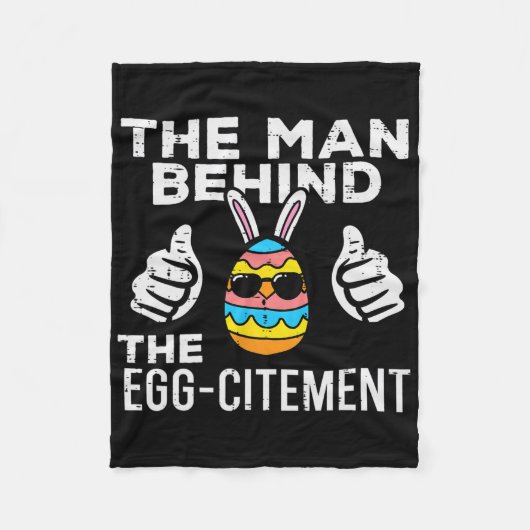 Mann hinter Eggcitement Ostern Schwangerschaftsank Fleecedecke (Vorderseite)