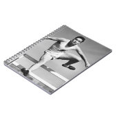 Mann Hurdling Notizblock (Linke Seite)