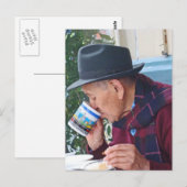 Mann im Cafe - Erste Pokale des Kaffees Postkarte (Vorne/Hinten)