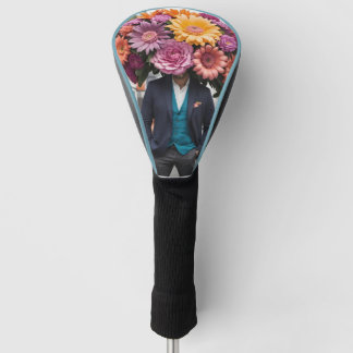 Mann in Anzug mit Blumen auf dem Kopf Golf Headcover